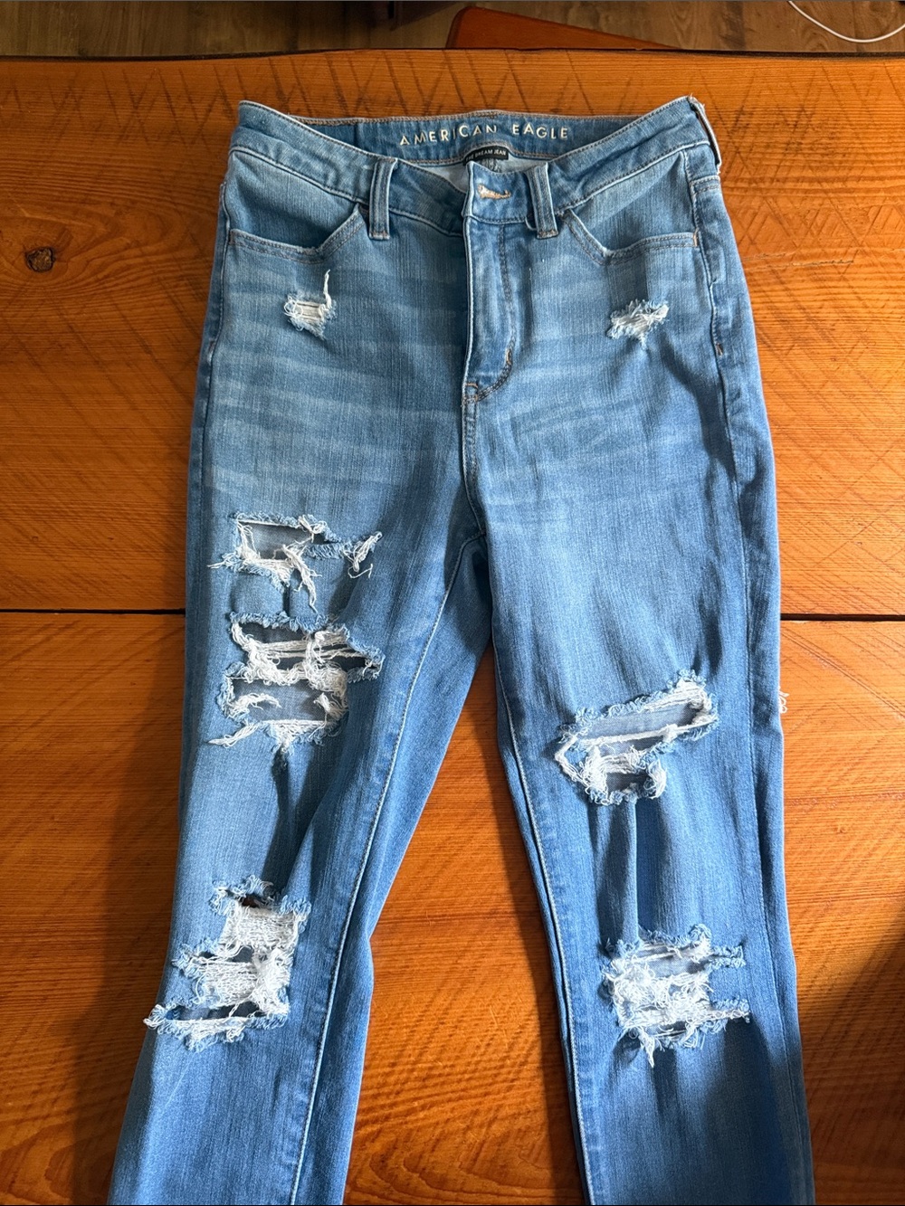 American Eagle Outfitters Light Blue Ripped Skinny Jeans